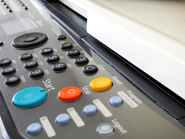 tlačítka tiskárny